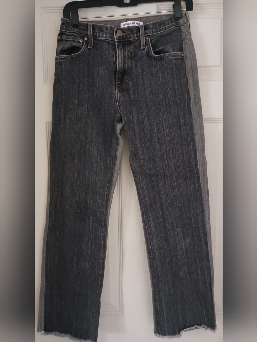 Elizabeth And James Two-Tone Straight Leg Jeans – Black/Grey